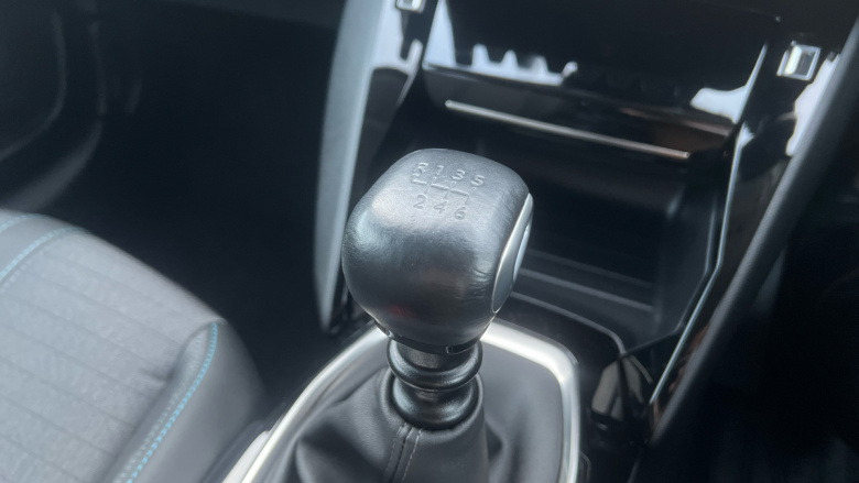 Peugeot 208 1.2 PureTech 100 Allure Premium + 5dr Petrol Hatchback